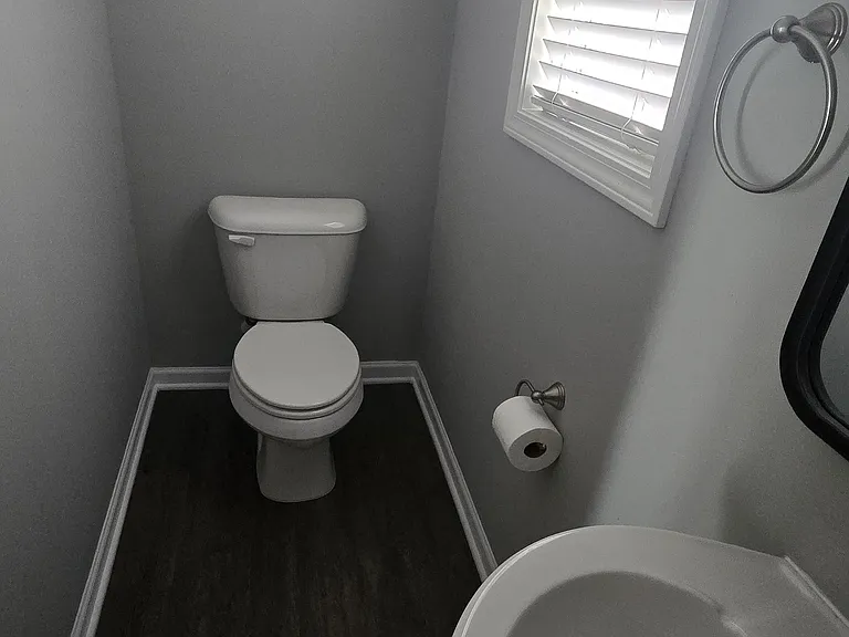 143 Ledgebrook Ln — Photo 16