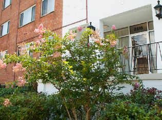 2515 R St SE #120, Washington, DC 20020