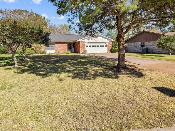 1705 Laura Ln, College Station, TX 77840