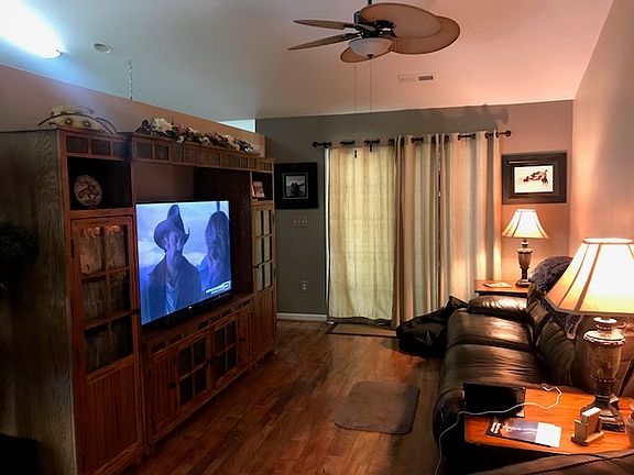 4th image of 3402 Glen Rock Ln