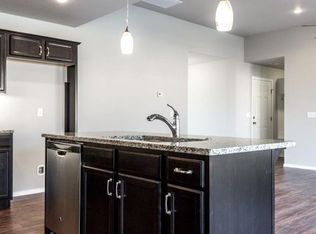 3132 N Oakland Ave, Springfield, MO 65803