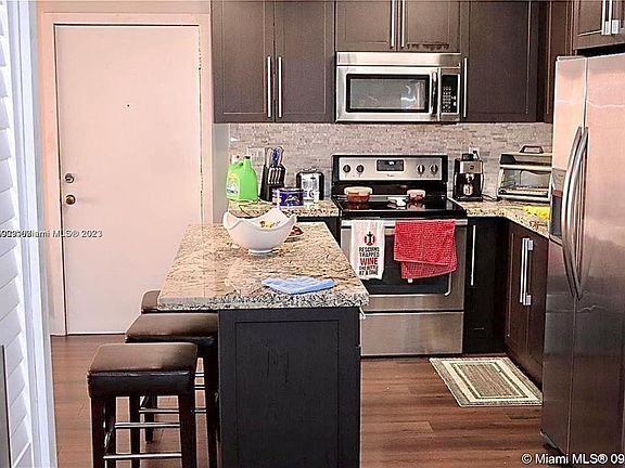 4th image of 7230 Fairway Drive #F8