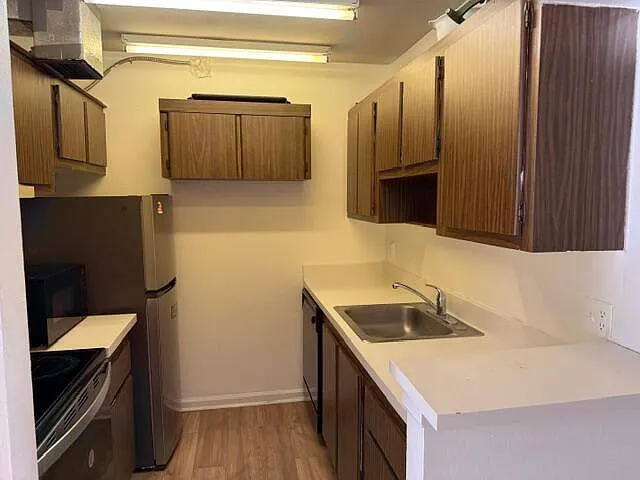 1500 N Congress Ave #A57 — Photo 7