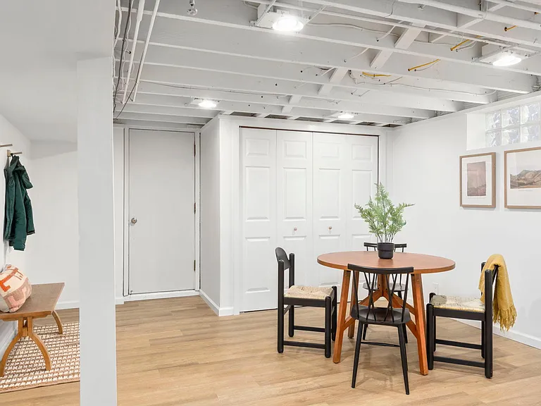 5521 Mardel Ave — Photo 29