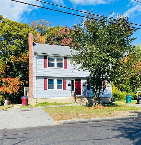 60 Hollis St Photo 1