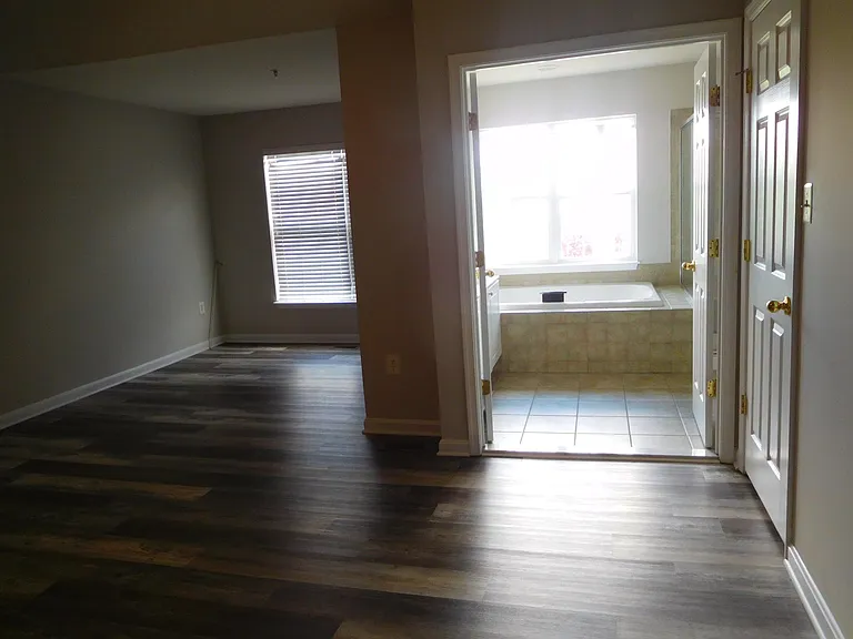 1941 Fieldstone Way — Photo 20
