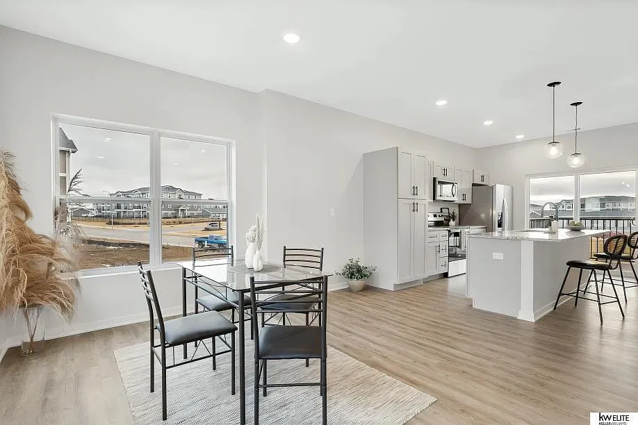 Beautiful Open Kitchen