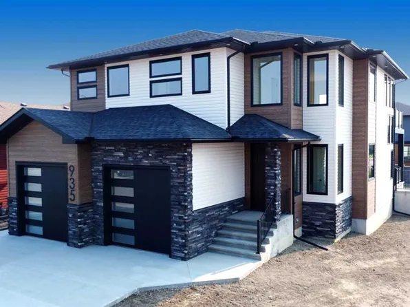 935 W Maskell Pl SE, Redcliff, AB T0J 2P0