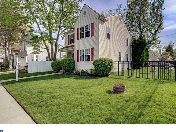 3rd image of 337 Swarthmore Ave