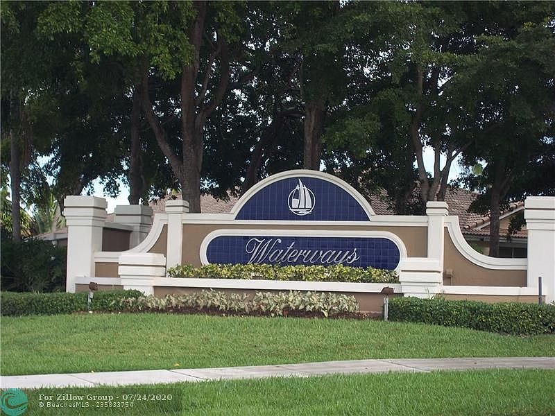 1st image of 1372 SW 47th Ave #1372