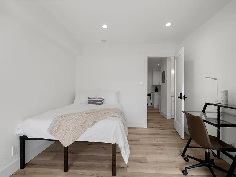 Bedroom Bedroom