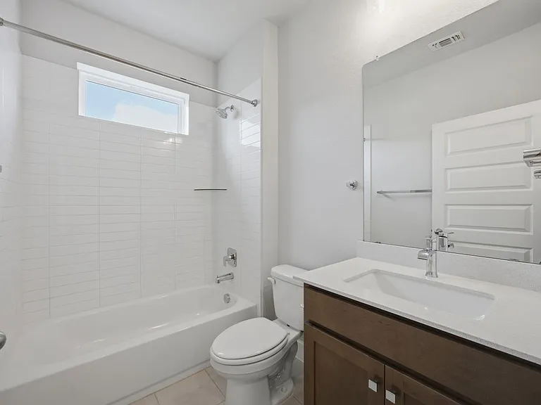 2101 Little Snake Way — Photo 4