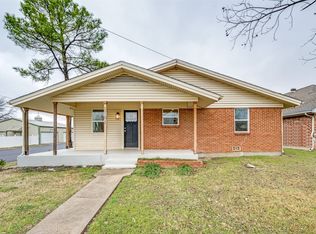 1101 Carpenter St, Bridgeport, TX 76426