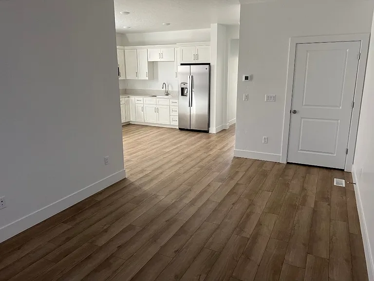 81 E Liberator Ct #2 — Photo 4