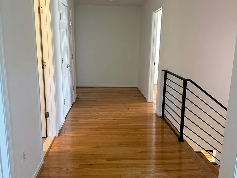 11514 Amherst Ave — Photo 11