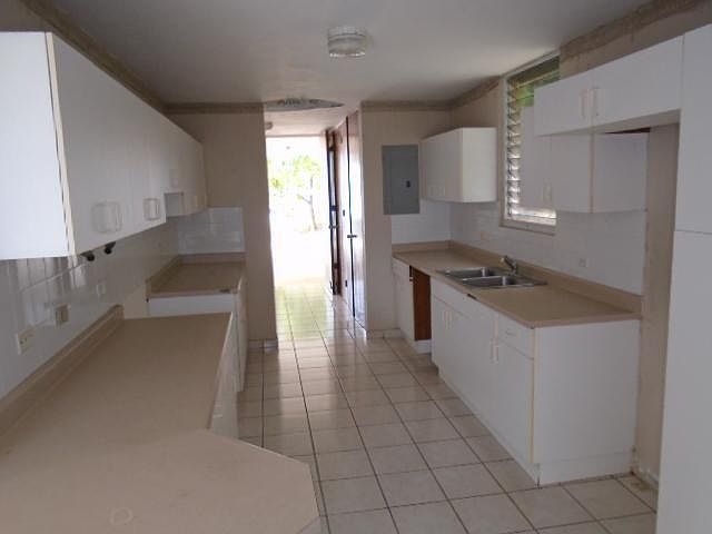 2nd image of 442 Calle Tabonuco