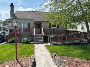 716 N Lafayette St, Griffith, IN 46319