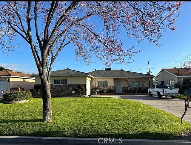 1st image of 17433 Granada Ave