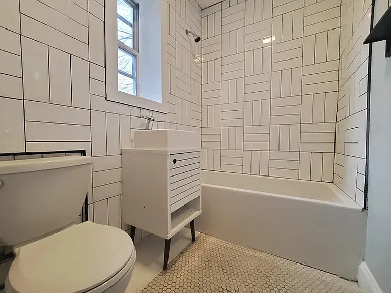 3139 Kennedy Blvd #402A — Photo 6