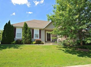 689 E Gallup Hill Rd, Nixa, MO 65714