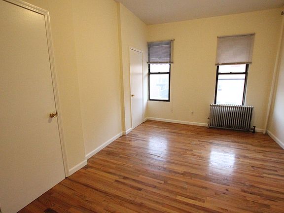 4th image of 1724 8th Ave #3RR
