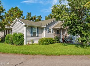 769 Dayflower Ct, Vass, NC 28394