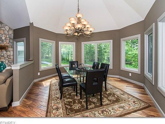 3rd image of 11395 Normandy Ln