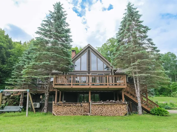 955 Smokeshire Road, Chester, VT 05143
