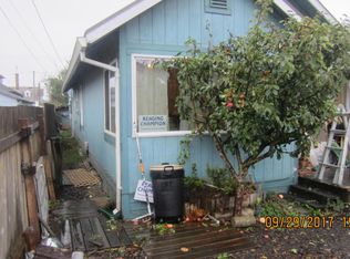 517 Grove Ave, Tillamook, OR 97141