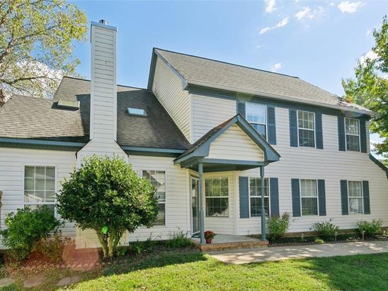 118 Seekright Dr, Yorktown, VA 23693