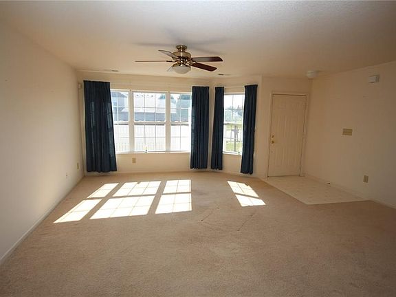 4th image of 5407 Allero Ave