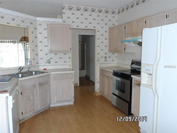 3rd image of 11210 Worley Ave
