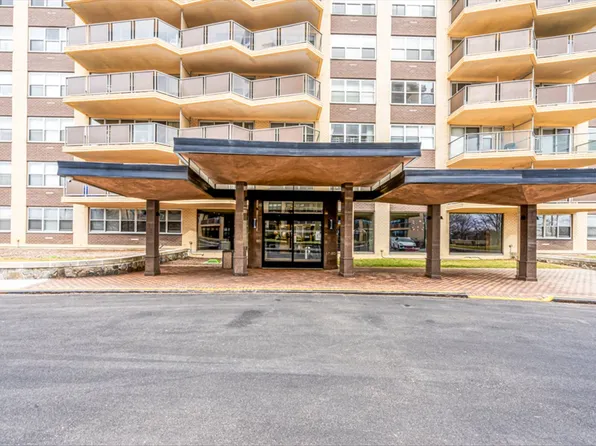 17-85 215th Street image 29 of 41