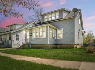 242 W 17th St, Holland, MI 49423