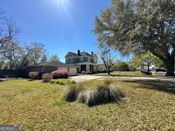 41 Huckabee St, Mc Rae, GA 31055