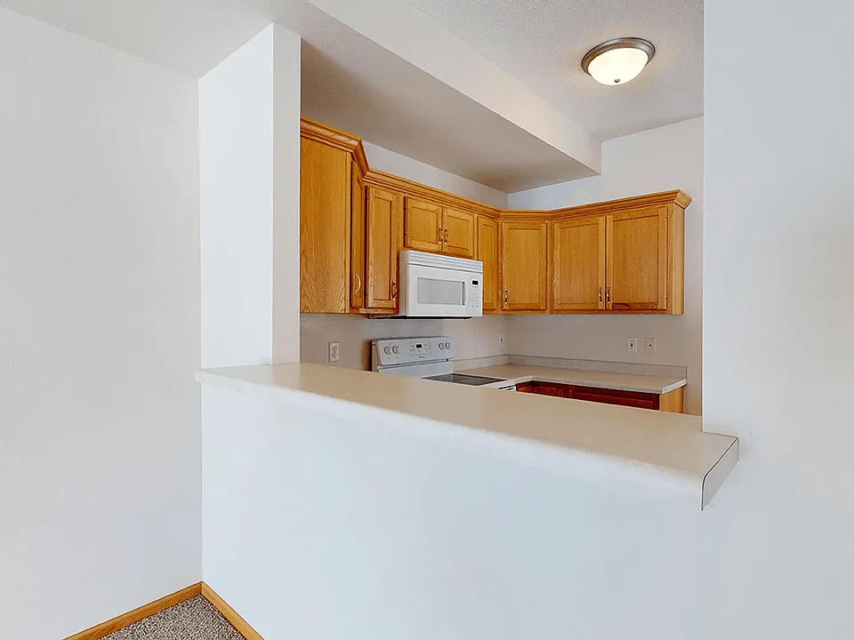 Breakfast Bar in the Kitchen