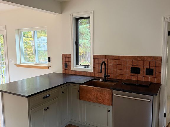 5th image of 17 Clarke St