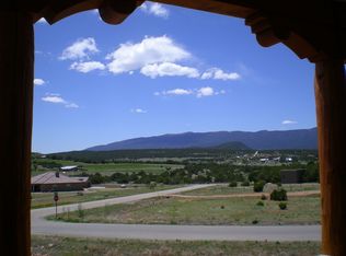 7 Champion Ct, Sandia Park, NM 87047