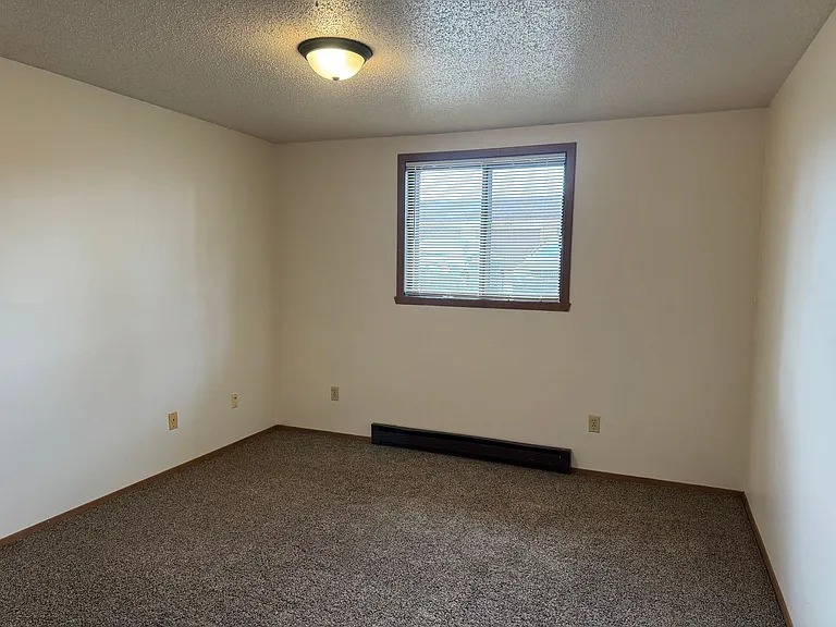 Gatewood Apartments — Photo 46