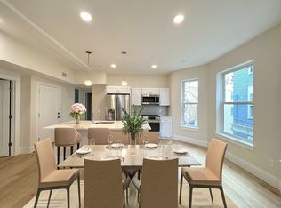 12 Arnold Cir #6, Cambridge, MA 02139