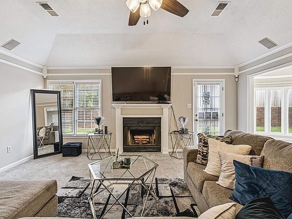 4th image of 6758 Willow Way Ln