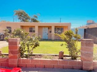 204 Espejo St NE, Albuquerque, NM 87123