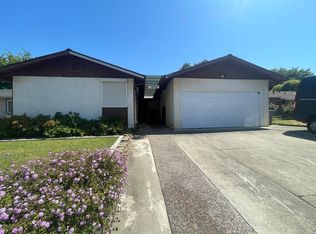 1884 Southwood Dr, Vacaville, CA 95687