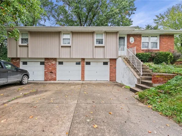 812 NE 113th St, Kansas City, MO 64155