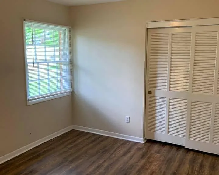 1036 Stage Rd — Photo 8