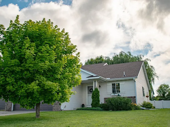 412 23rd Ave N, Sartell, MN 56377