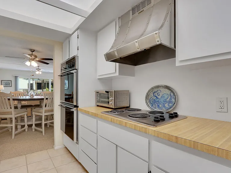 2051 NE Ocean Blvd #A12 — Photo 9