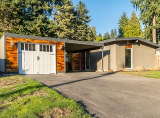 16218 SE 8th St, Bellevue, WA 98008