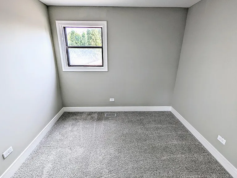 19131 Pine Dr #114 — Photo 17