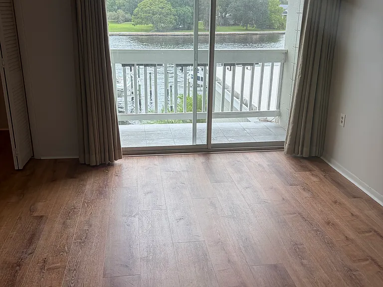 2424 W Tampa Bay Blvd #C212 — Photo 4